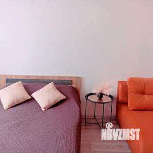 2-к квартира, посуточно, 40м2, 9/16 этаж