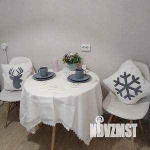 Студия квартира, посуточно, 30м2, 9/25 этаж