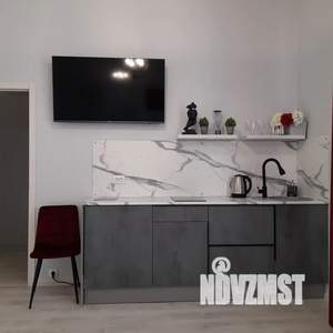 Студия квартира, посуточно, 30м2, 5/8 этаж