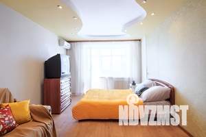 1-к квартира, посуточно, 32м2, 6/9 этаж