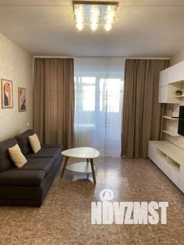 1-к квартира, посуточно, 43м2, 7/12 этаж