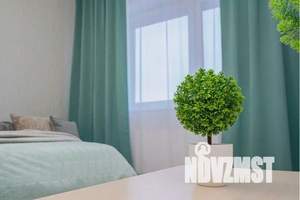 1-к квартира, посуточно, 45м2, 18/26 этаж