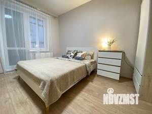 Студия квартира, посуточно, 38м2, 20/25 этаж