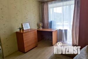 1-к квартира, посуточно, 30м2, 3/5 этаж