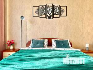 1-к квартира, посуточно, 49м2, 11/25 этаж