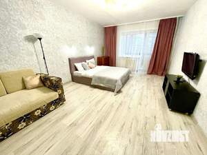 1-к квартира, посуточно, 47м2, 1/1 этаж