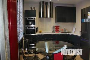 2-к квартира, посуточно, 65м2, 1/1 этаж