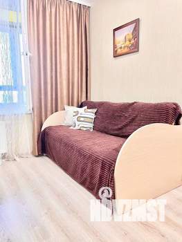 1-к квартира, посуточно, 43м2, 13/25 этаж