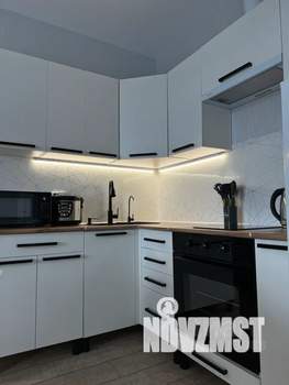 2-к квартира, посуточно, 42м2, 24/24 этаж