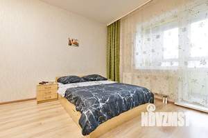 1-к квартира, посуточно, 40м2, 4/25 этаж