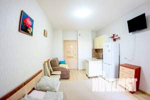 1-к квартира, посуточно, 30м2, 18/25 этаж