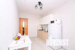 1-к квартира, посуточно, 37м2, 8/25 этаж