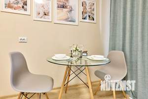 1-к квартира, посуточно, 42м2, 20/25 этаж
