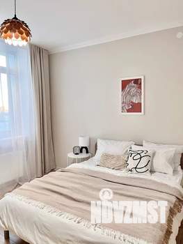 2-к квартира, посуточно, 50м2, 7/24 этаж