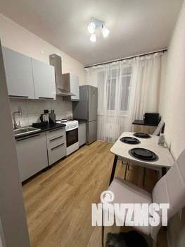 1-к квартира, посуточно, 34м2, 1/1 этаж