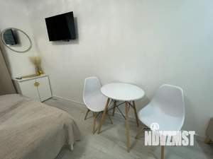 Студия квартира, посуточно, 16м2, 1/9 этаж