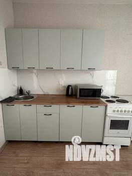 1-к квартира, посуточно, 40м2, 4/25 этаж