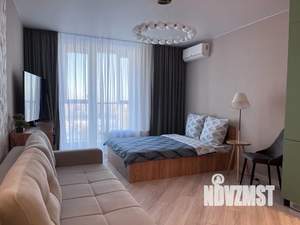 Студия квартира, посуточно, 35м2, 24/25 этаж