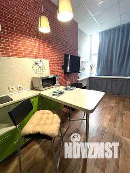 Студия квартира, посуточно, 42м2, 6/17 этаж