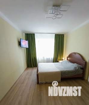 1-к квартира, посуточно, 30м2, 2/5 этаж