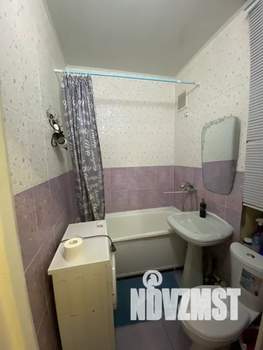 1-к квартира, посуточно, 35м2, 5/5 этаж