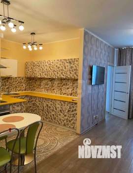 Студия квартира, на длительный срок, 40м2, 3/18 этаж