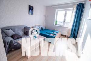 1-к квартира, посуточно, 38м2, 17/31 этаж