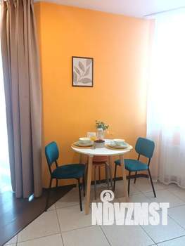 Студия квартира, посуточно, 35м2, 3/17 этаж