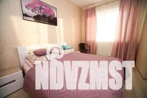 1-к квартира, посуточно, 48м2, 13/23 этаж