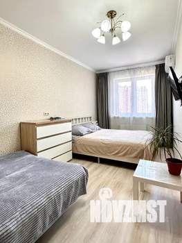 1-к квартира, посуточно, 36м2, 7/25 этаж