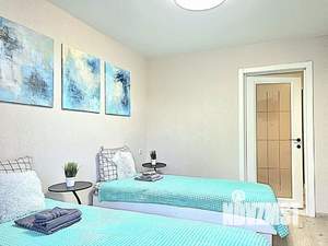 1-к квартира, посуточно, 38м2, 5/10 этаж