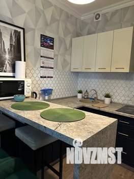 Студия квартира, посуточно, 30м2, 3/19 этаж