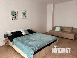 2-к квартира, посуточно, 56м2, 8/25 этаж