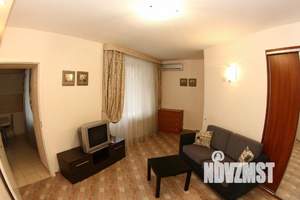 1-к квартира, посуточно, 45м2, 1/1 этаж