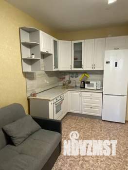 Студия квартира, посуточно, 48м2, 1/16 этаж