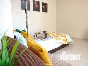 1-к квартира, посуточно, 40м2, 1/1 этаж