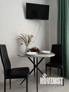 1-к квартира, посуточно, 45м2, 1/17 этаж