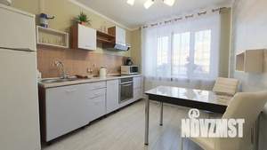 1-к квартира, посуточно, 36м2, 6/9 этаж