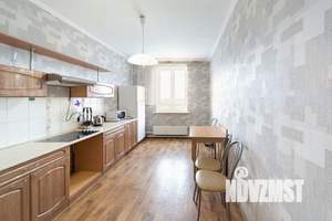 1-к квартира, посуточно, 65м2, 1/1 этаж