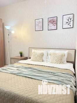 1-к квартира, посуточно, 45м2, 3/25 этаж