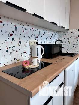 Студия квартира, посуточно, 25м2, 12/25 этаж