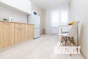 1-к квартира, посуточно, 37м2, 8/25 этаж