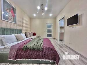 1-к квартира, посуточно, 40м2, 1/1 этаж