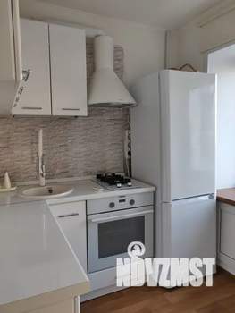 2-к квартира, посуточно, 47м2, 3/5 этаж