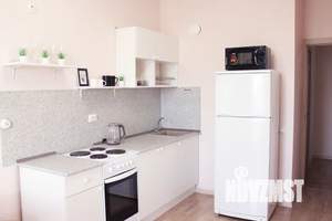 1-к квартира, посуточно, 38м2, 7/19 этаж