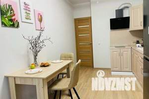 1-к квартира, посуточно, 40м2, 13/14 этаж