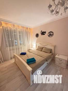 1-к квартира, посуточно, 54м2, 9/25 этаж