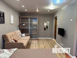 Студия квартира, посуточно, 38м2, 2/5 этаж