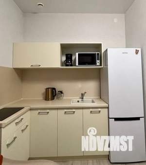 1-к квартира, посуточно, 42м2, 1/1 этаж