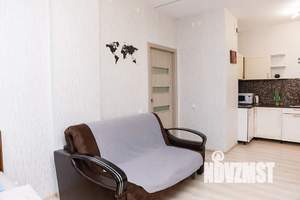 1-к квартира, посуточно, 38м2, 3/25 этаж